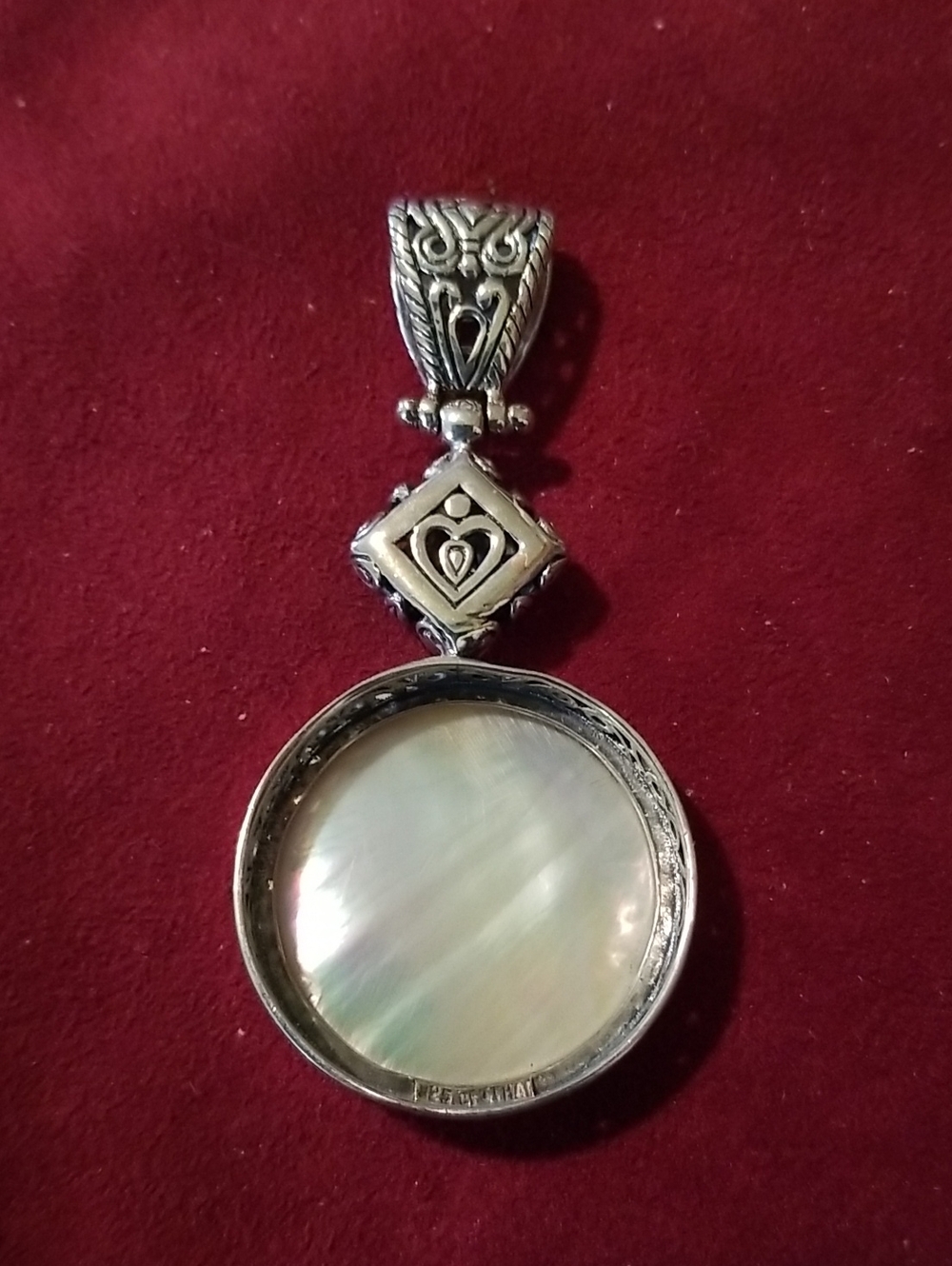 Silver pendant with Mother of Pearl Stone - Picture 2 of 8